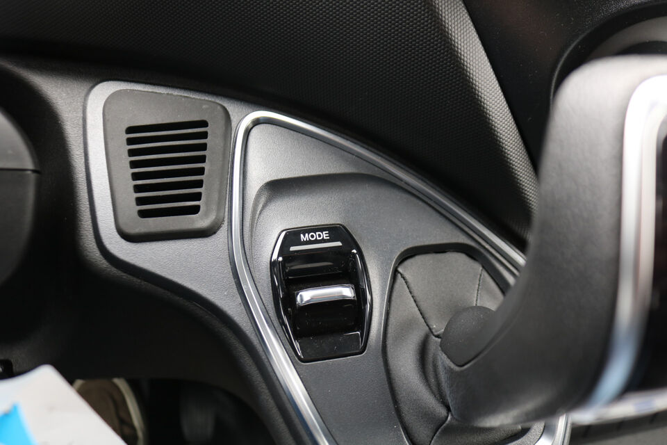 Iveco Daily 35S18 Hi-Matic L2 H2 Airco Navigatie Trekhaak Digitaal Dashboard