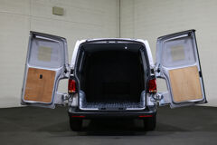 VW-Bedrijfswagens Transporter 2.0 TDI L2 H1 150pk Automaat Apple CarPlay