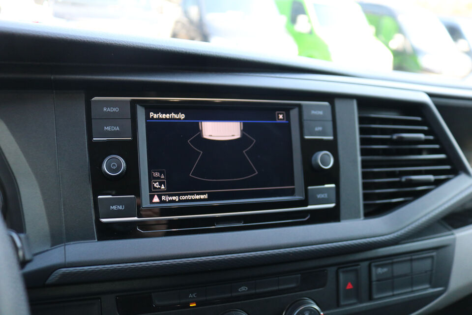 VW-Bedrijfswagens Transporter 2.0 TDI L2 H1 150pk Automaat Apple CarPlay