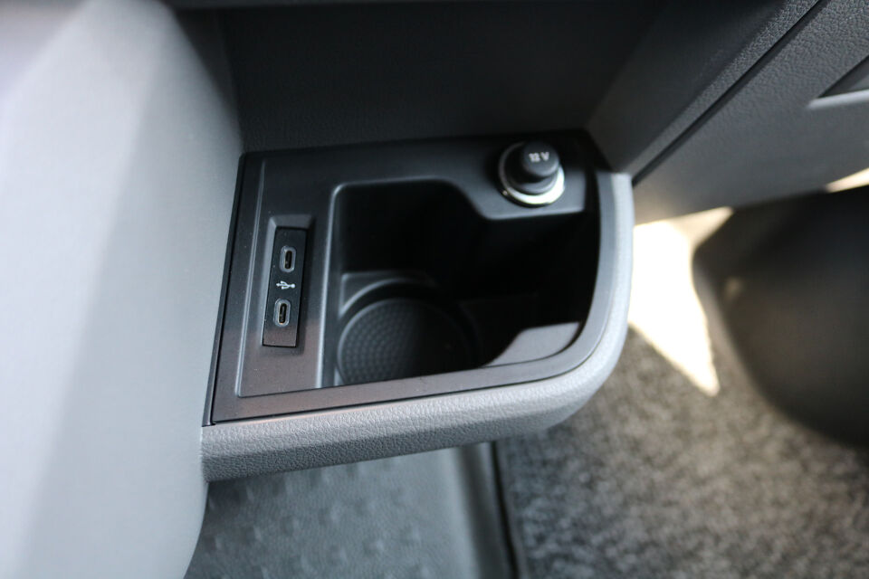 VW-Bedrijfswagens Transporter 2.0 TDI L2 H1 150pk Automaat Apple CarPlay