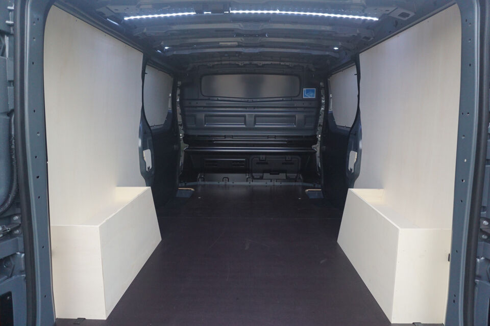 Renault Trafic 170PK L2H1 URBAN EDITION EDC AUT BPM VRIJ!!