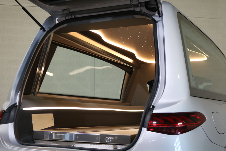Mercedes-Benz EQE 350 Begrafenisauto Luchtvering