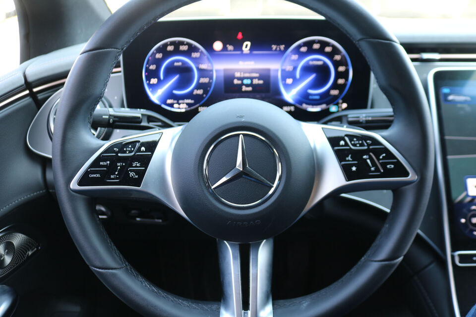 Mercedes-Benz EQE 350 Begrafenisauto Luchtvering