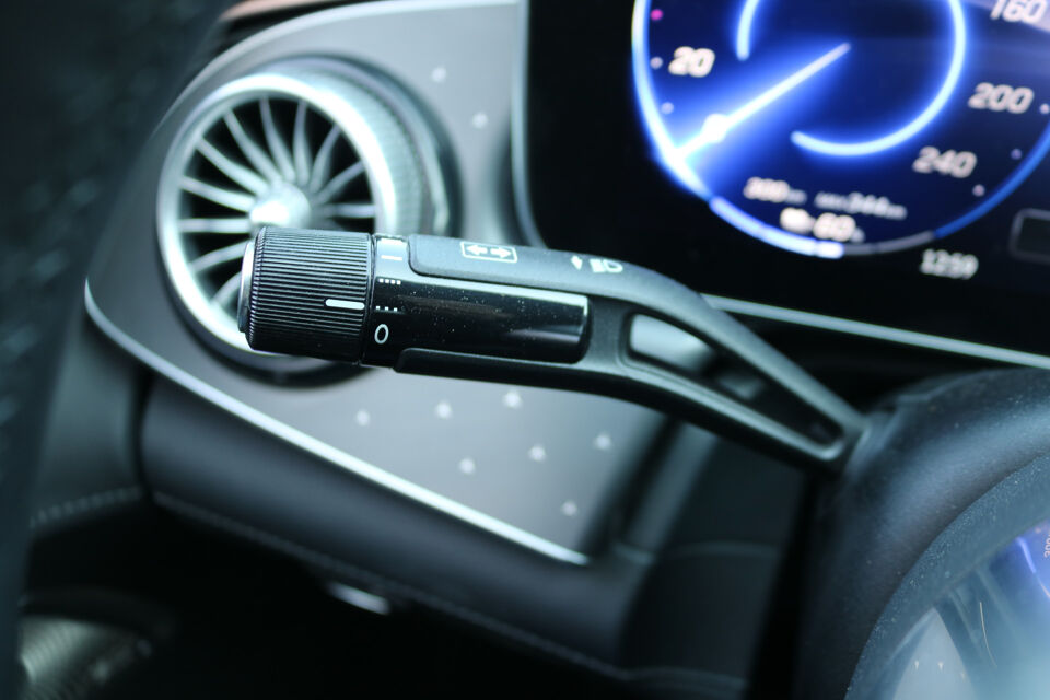 Mercedes-Benz EQE 350 Begrafenisauto Luchtvering