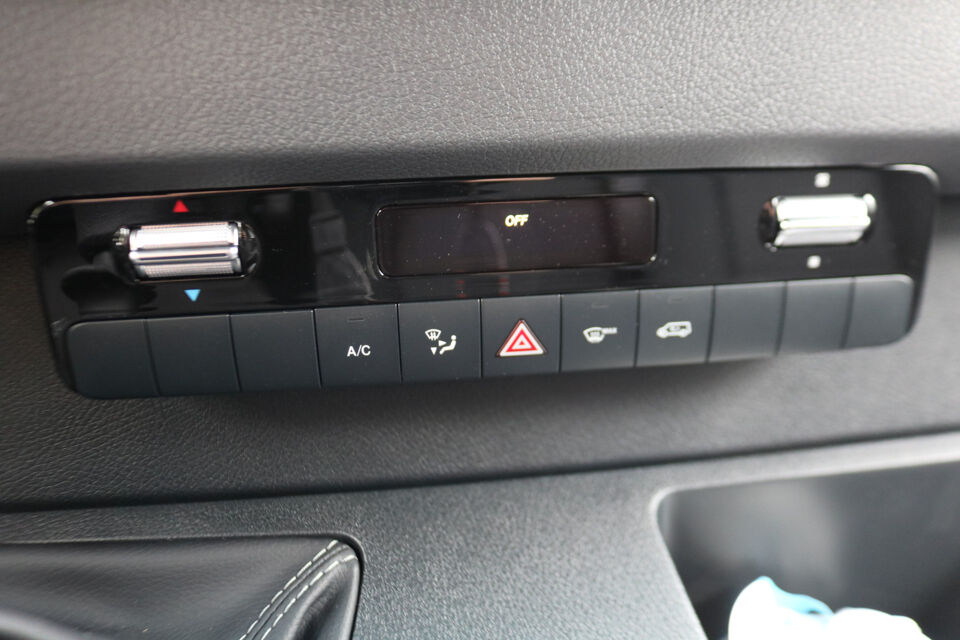 Mercedes-Benz Sprinter 317 CDI L2 H2 Airco Mbux Camera