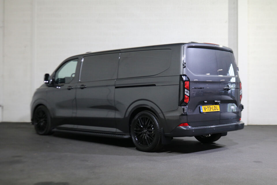 Ford Transit Custom 2.0 TDCI L2 H1 136pk Automaat Black Edition 2x Schuifdeur