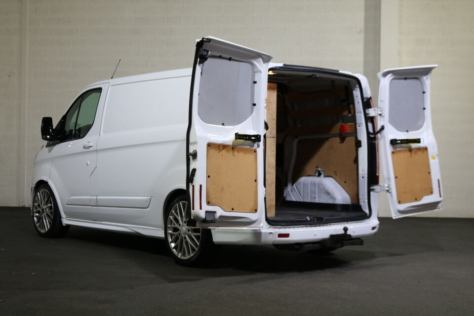 Ford Transit Custom 2.2 TDci Limited Edition Airco Navigatie Spoilerpakket