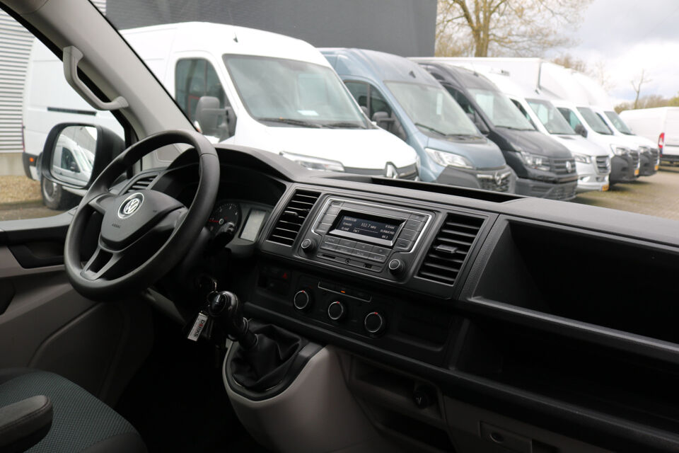 VW-Bedrijfswagens Transporter 2.0 TDI L2 H1 Euro 6 Airco Cruise Trekhaak