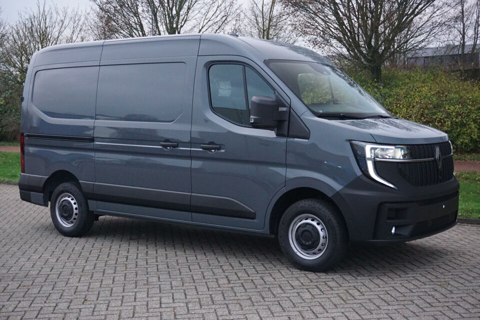 Renault Master T35 170PK Extra L2H2 BPM VRIJ!!