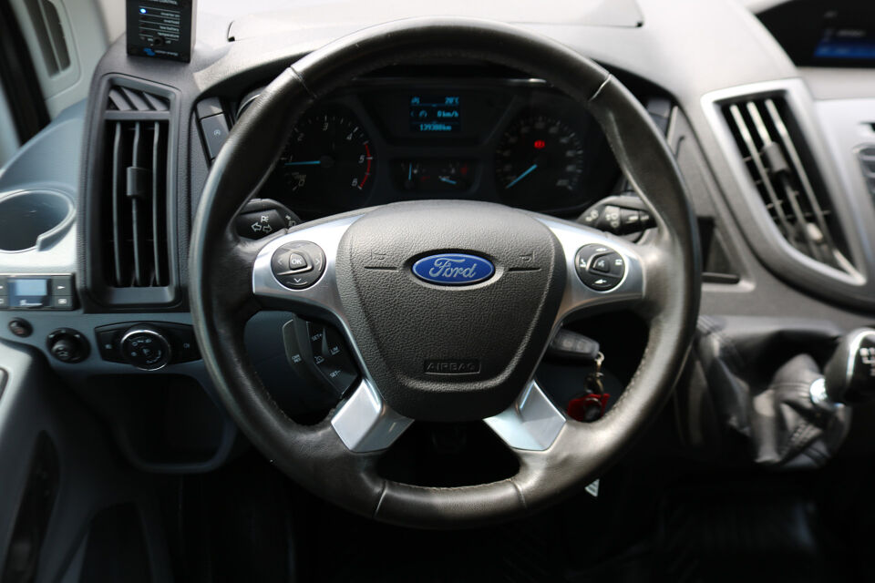 Ford Transit 2.0 TDci 130pk L2 H2 Airco Imperiaal Trap Trekhaak (2.8T) Inrichting