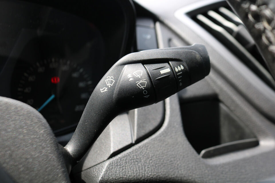 Ford Transit 2.0 TDci 130pk L2 H2 Airco Imperiaal Trap Trekhaak (2.8T) Inrichting
