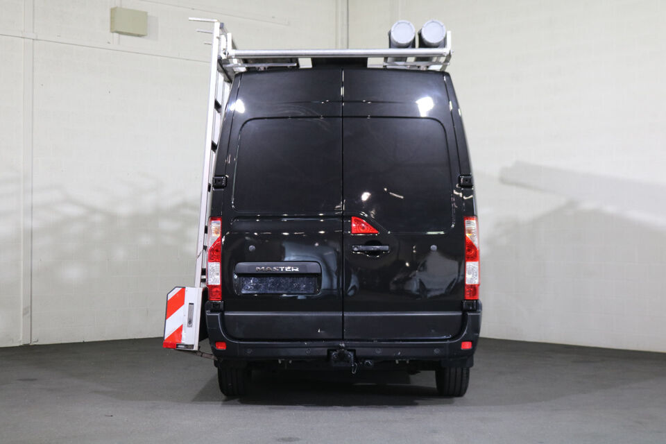 Renault Master 2.3 dCi 145pk L2 H2 Airco Navigatie Glasresteel