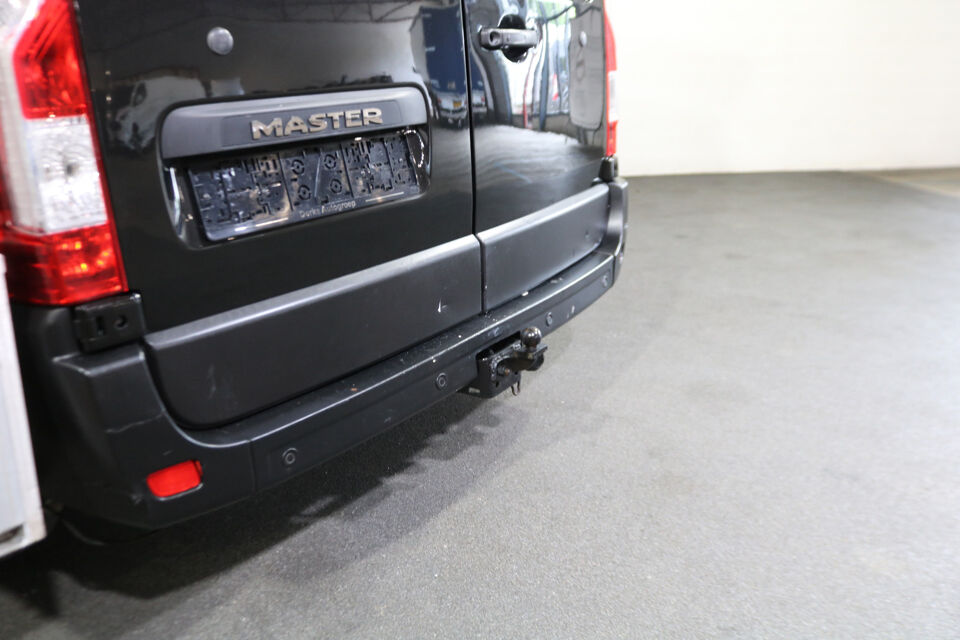 Renault Master 2.3 dCi 145pk L2 H2 Airco Navigatie Glasresteel