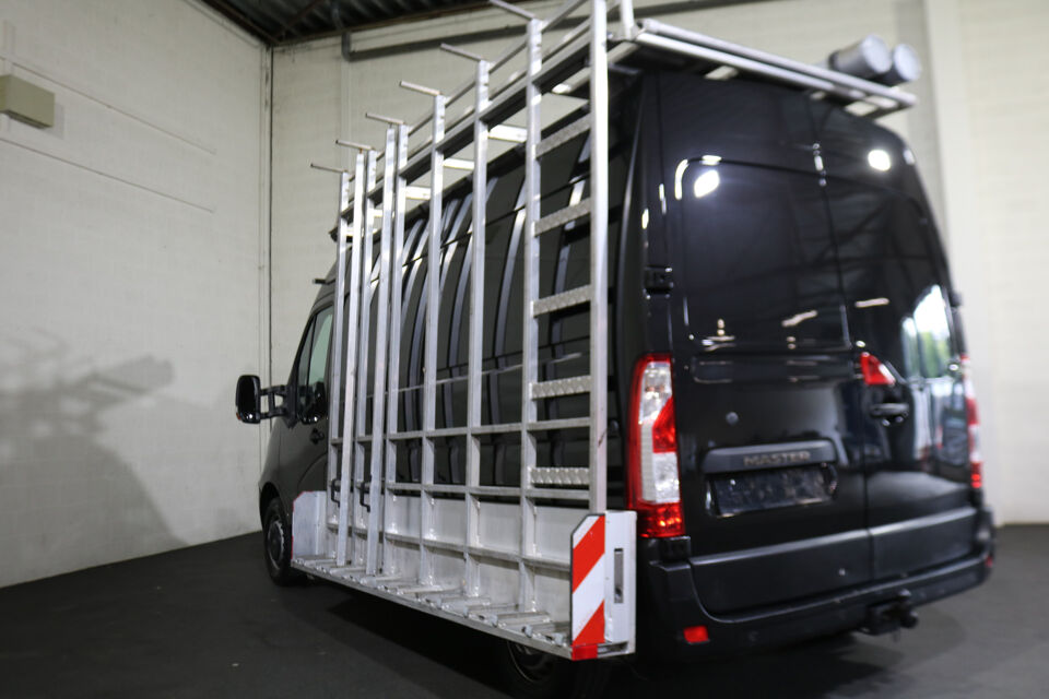 Renault Master 2.3 dCi 145pk L2 H2 Airco Navigatie Glasresteel
