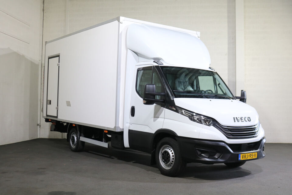 Iveco Daily 35S18 3.0 Automaat Bakwagen met Laadklep