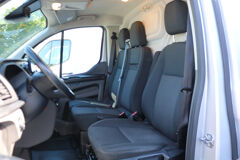 Ford Transit Custom 2.0 TDci Overbrengvoertuig