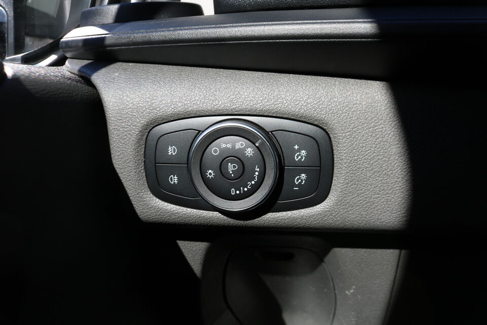 Ford Transit Custom 2.0 TDci Overbrengvoertuig