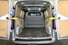 Ford Transit Custom 2.0 TDCI L2 H1 Sport Automaat Airco Navigatie Camera Trekhaak