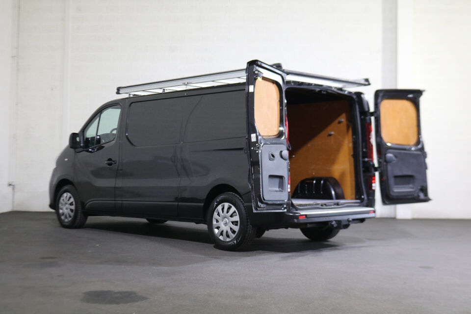 Renault Trafic 2.0 dCi 145pk L2 H1 Airco Imperiaal Trekhaak