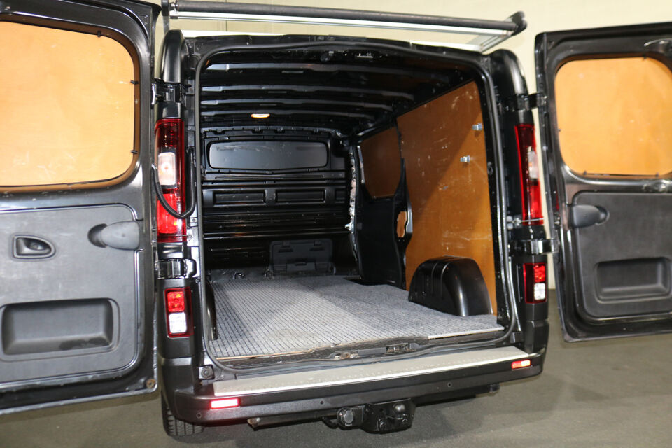 Renault Trafic 2.0 dCi 145pk L2 H1 Airco Imperiaal Trekhaak