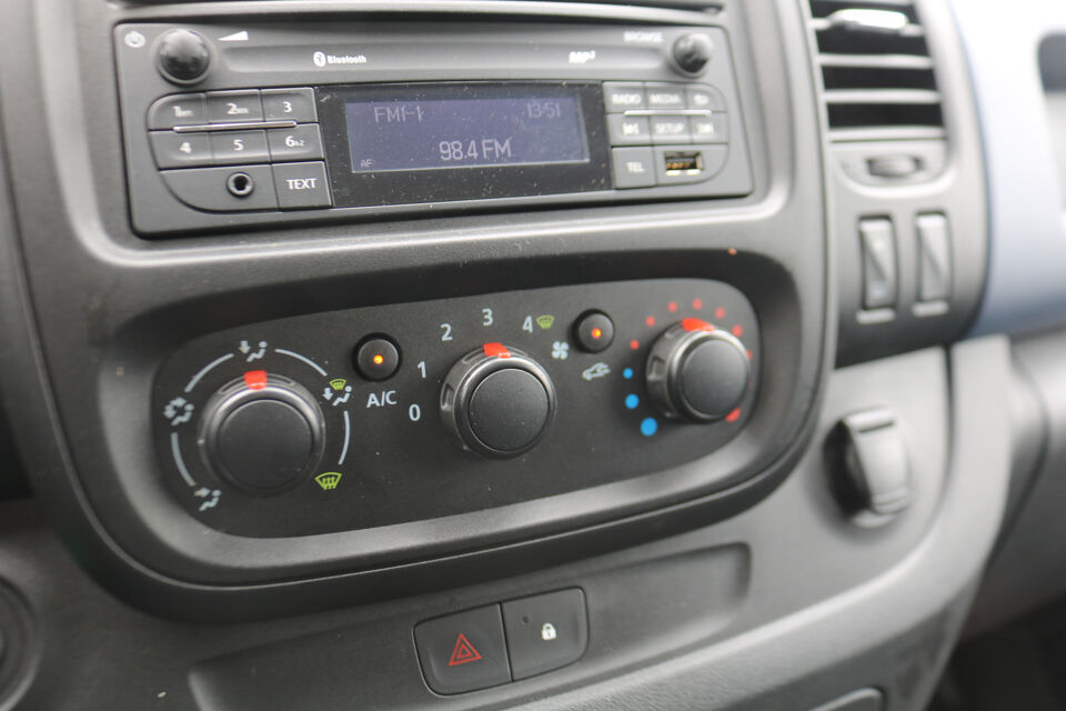 Opel Vivaro 1.6 CDTI L1 H1 Airco Camera Inrichting Imperiaal