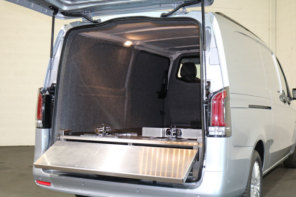Mercedes-Benz Vito 114 CDI XL Overbrengvoertuig 1x Kist 1x Brancard