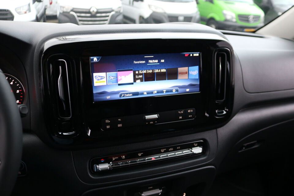 Mercedes-Benz Vito 114 CDI XL Overbrengvoertuig 1x Kist 1x Brancard