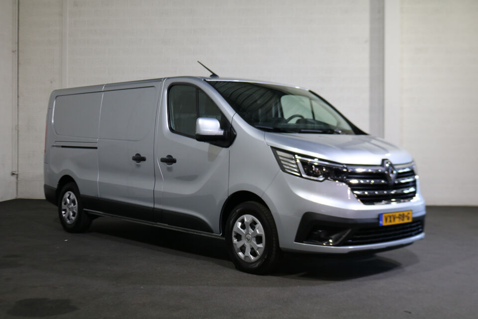 Renault Trafic 2.0 dCi 150pk L2 H1 Automaat Airco Navigatie Camera 2x Schuifdeur
