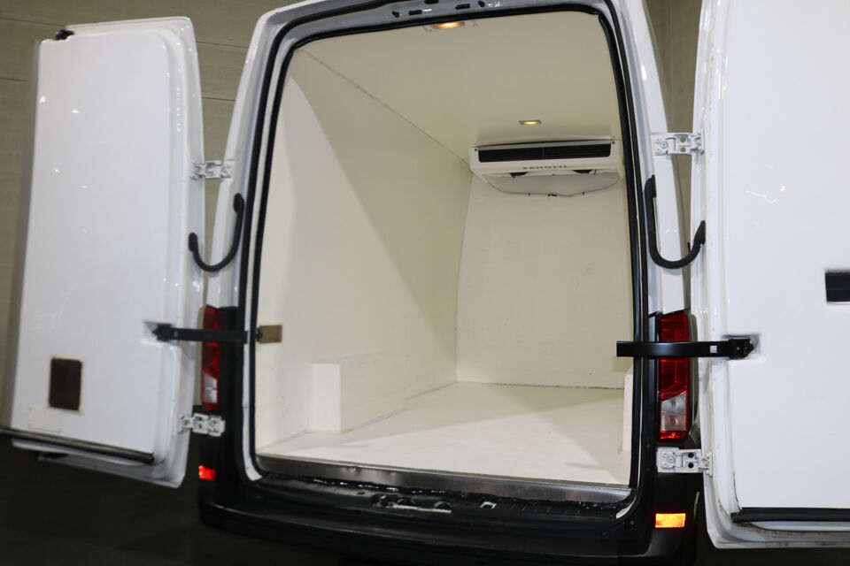 VW-Bedrijfswagens Crafter 2.0 TDI L3 H3 Koelwagen Vrieswagen -20 Graden Dag en Nacht