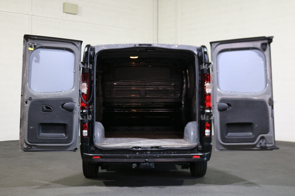 Renault Trafic 1.6 dCi 120pk L1 H1 Airco Trekhaak