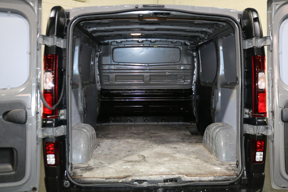 Renault Trafic 1.6 dCi 120pk L1 H1 Airco Trekhaak