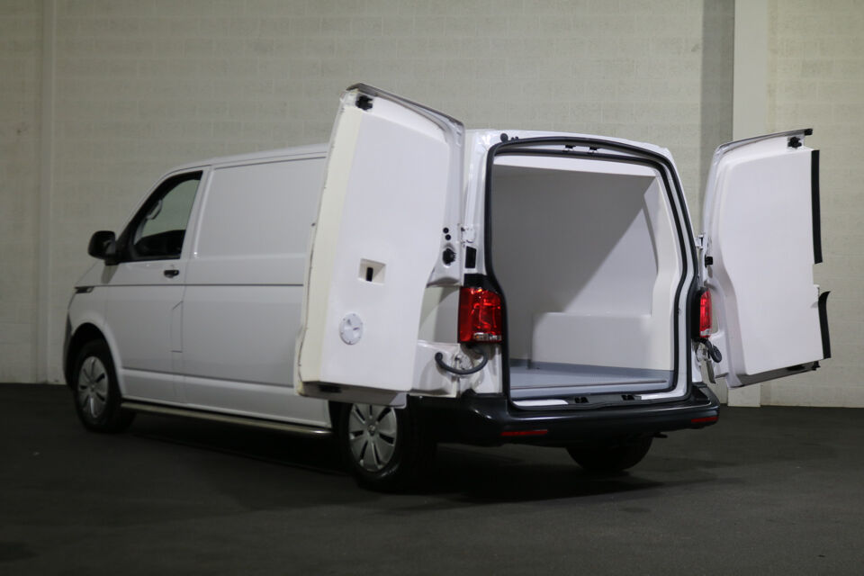 VW-Bedrijfswagens Transporter 2.0 TDI L2 H1 Koelwagen 0 Graden koeling Airco Sidebars