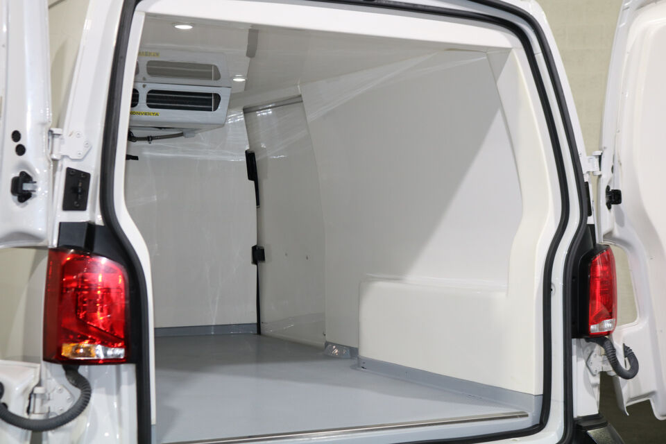 VW-Bedrijfswagens Transporter 2.0 TDI L2 H1 Koelwagen 0 Graden koeling Airco Sidebars