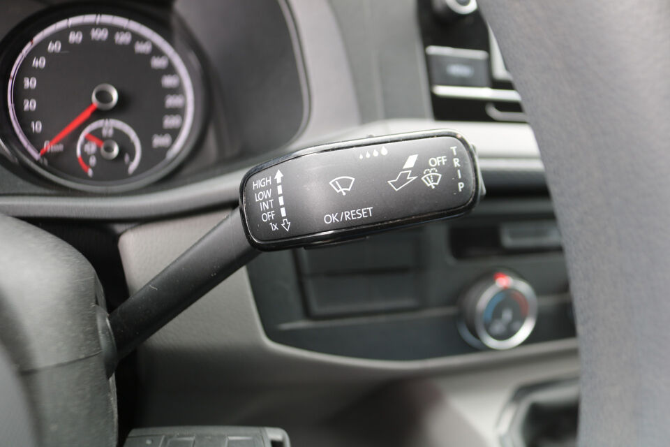 VW-Bedrijfswagens Transporter 2.0 TDI L2 H1 Koelwagen 0 Graden koeling Airco Sidebars
