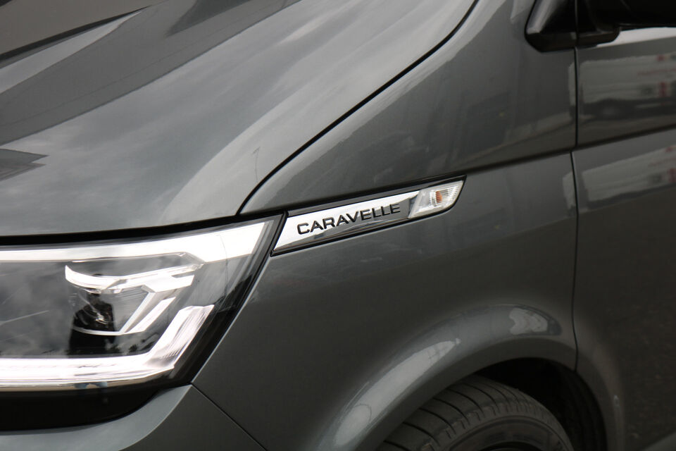 VW-Bedrijfswagens Transporter 2.0 TDI L2 H1 DC 150pk Caravelle Black Edition