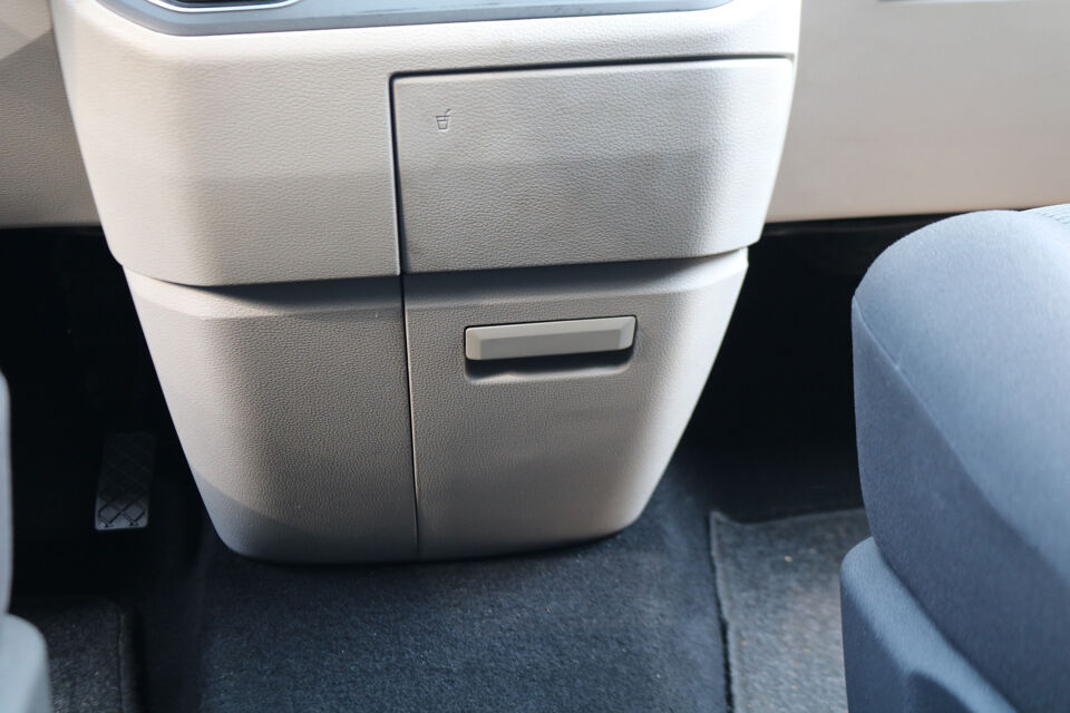 VW-Bedrijfswagens Transporter 2.0 TDI L2 H1 150pk DC 4-Motion Automaat Airco Led Trekhaak Camera