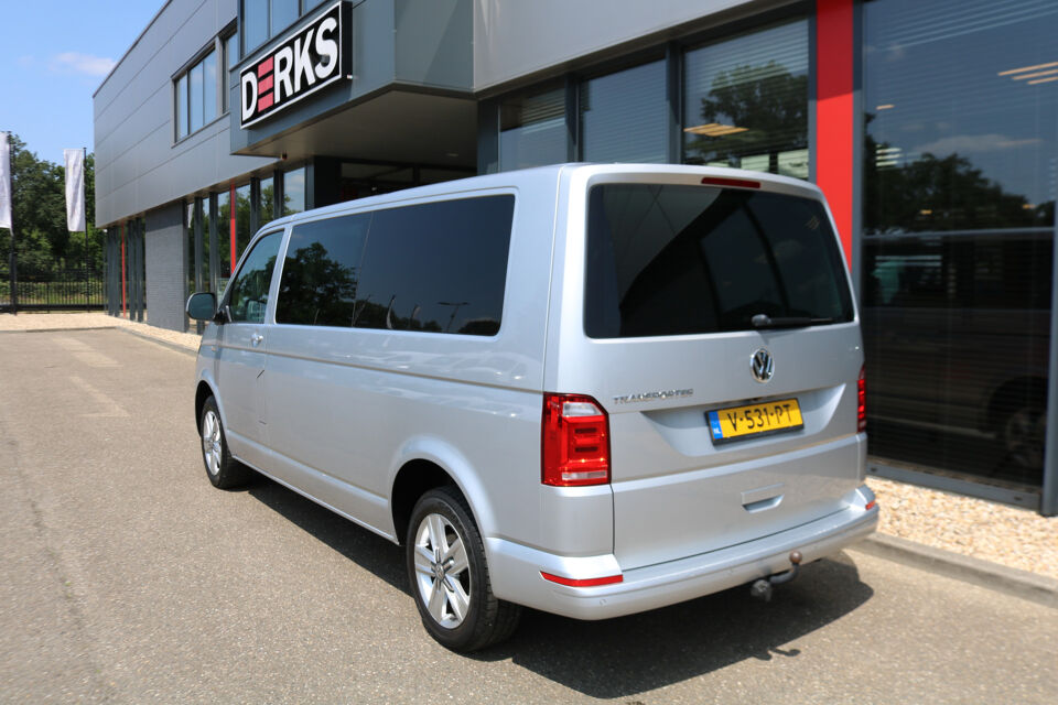 VW-Bedrijfswagens Transporter 2.0 TDI L2 H1 150pk DC 4-Motion Automaat Airco Led Trekhaak Camera