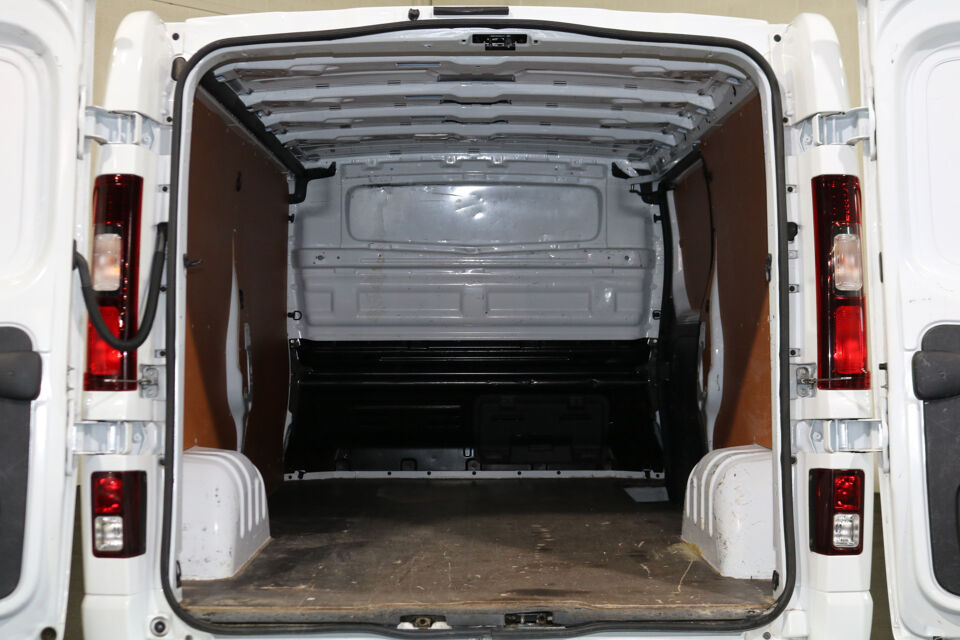 Renault Trafic 2.0 dCi 145pk L2 H1 Airco Navigatie Camera