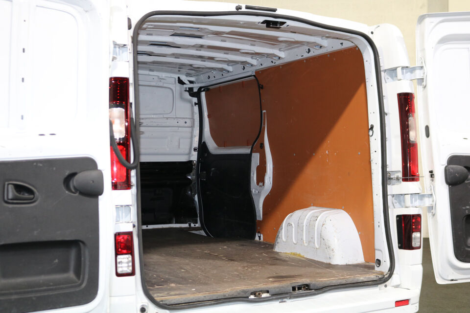 Renault Trafic 2.0 dCi 145pk L2 H1 Airco Navigatie Camera