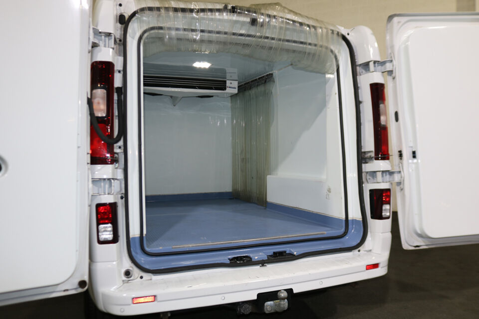 Renault Trafic 2.0 dCi 120pk L1 H1 Koelwagen Dag en Nacht Airco Navigatie Trekhaak