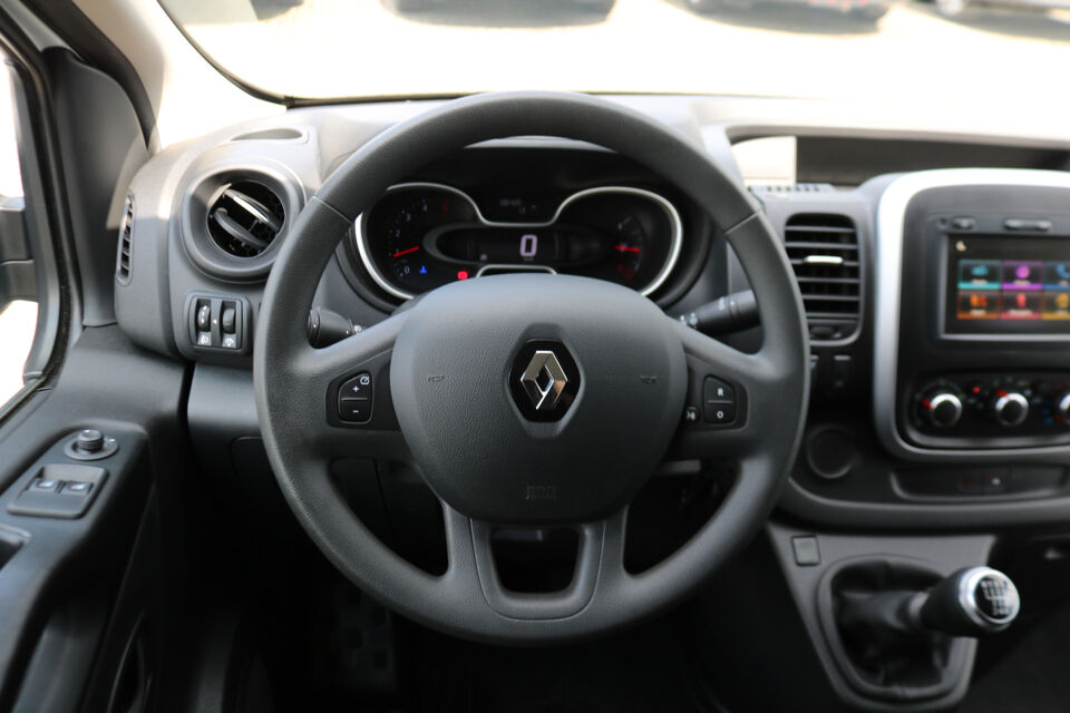 Renault Trafic 2.0 dCi 120pk L1 H1 Koelwagen Dag en Nacht Airco Navigatie Trekhaak