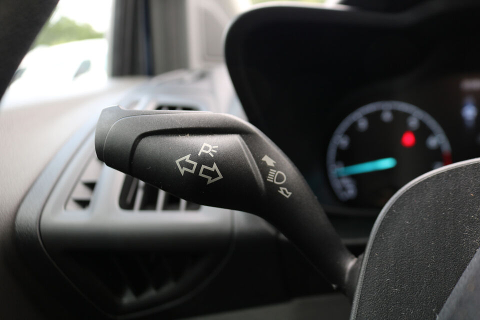 Ford Transit Connect 1.0 Ecoboost L2 Trend Airco Navigatie Camera