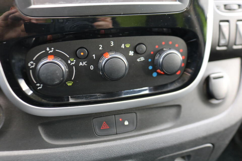 Renault Trafic 1.6 dCi 145pk L2 H1 Airco Trekhaak Camera