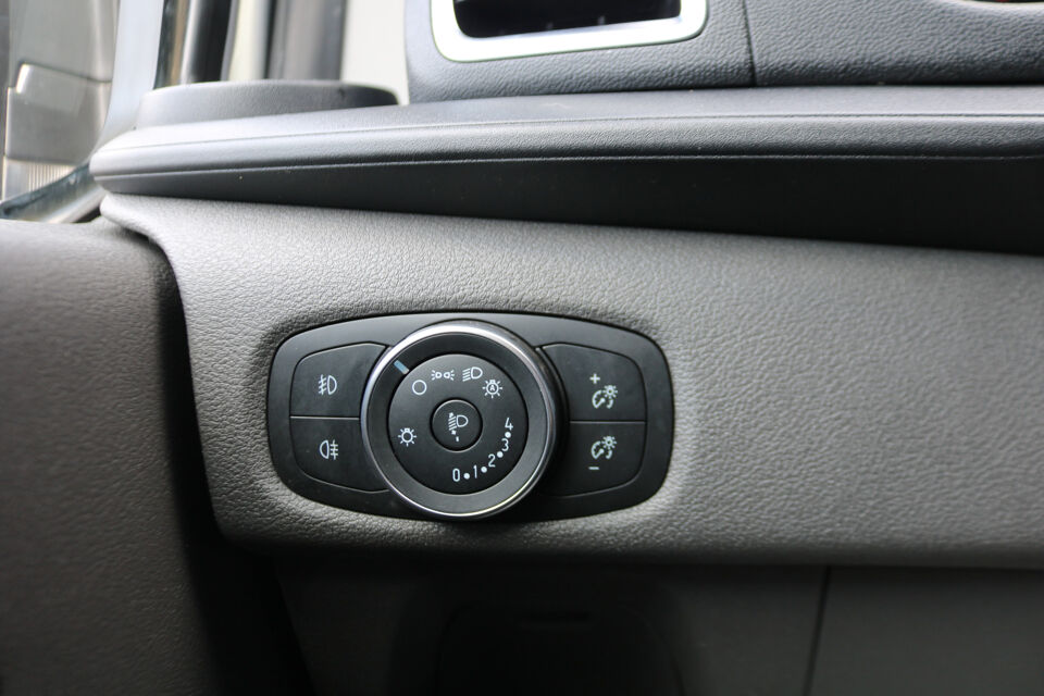 Ford Transit Custom 2.0 TDCI L2 H1 DC Sport Camera Trekhaak Apple Carplay