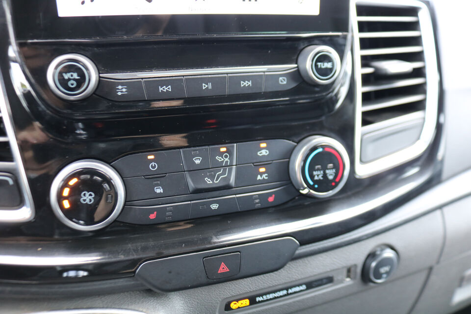 Ford Transit Custom 2.0 TDCI L2 H1 DC Sport Camera Trekhaak Apple Carplay