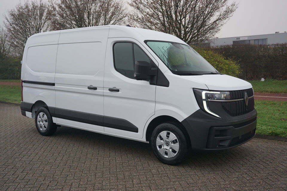 Renault Master T35 2.0 130PK L2H2 BPM VRIJ!!