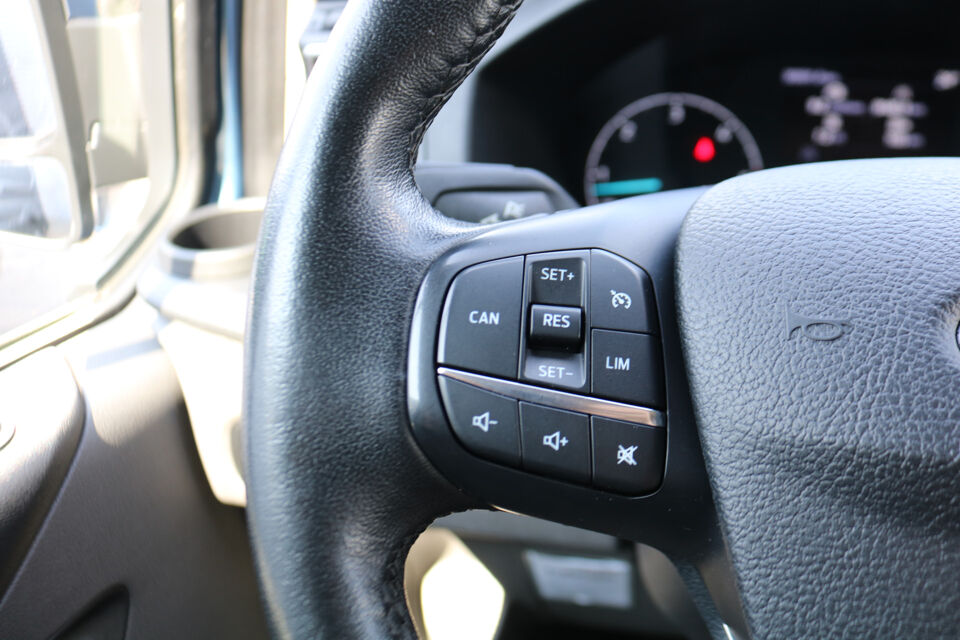 Ford Transit Custom 2.0 TDCI L1H1 Sport DC Automaat Navigatie Camera Trekhaak