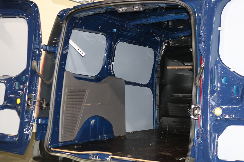 Ford Transit Connect 1.0 Ecoboost L2 Trend Airco Navigatie Camera
