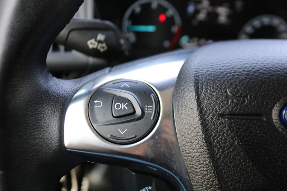 Ford Transit Connect 1.5 EcoBlue L2 Trend Automaat Airco Navigatie Camera Trekhaak