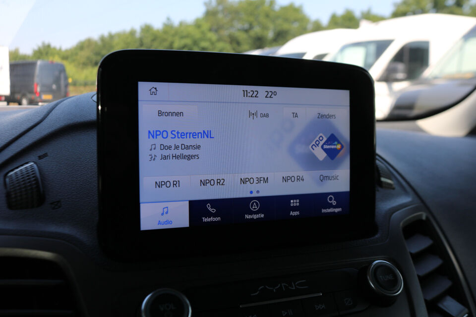 Ford Transit Connect 1.5 EcoBlue L2 Trend Automaat Airco Navigatie Camera Trekhaak